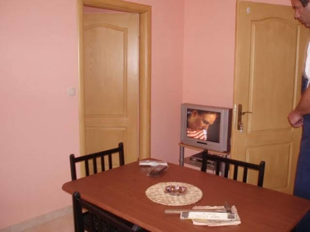 Apartments Ivka Омиш Экстерьер фото